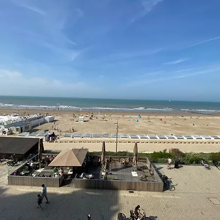 Lejlighed 2 Slaapkamer Op De Dijk Westende Met Frontaal Zeezicht *
